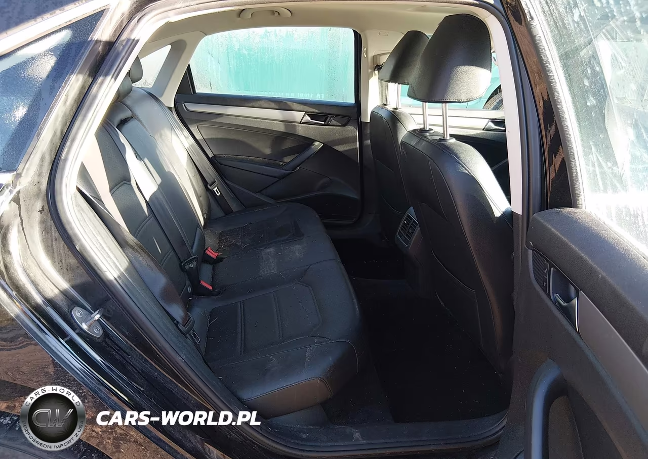 2015 Volkswagen Passat 2.0L Tdi Se VIN:1VWBV7A30FC028977 - 8
