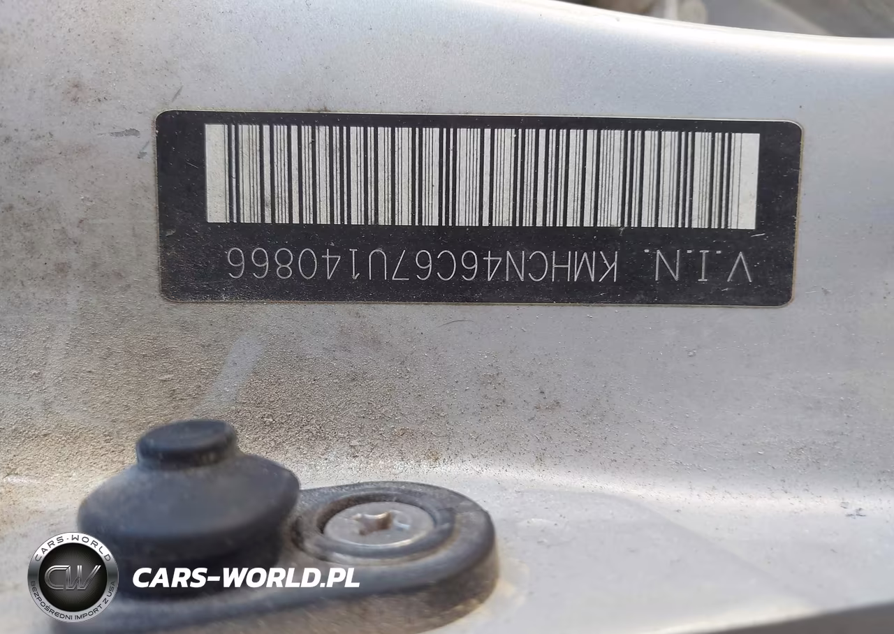 2007 Hyundai Accent Gls VIN:KMHCN46C67U140866 - 9