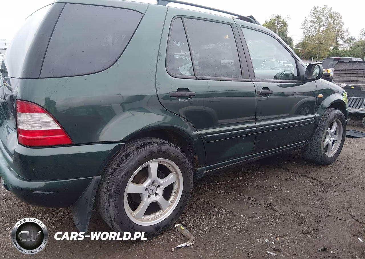 2000 Mercedes-Benz Ml 320 VIN:4JGAB54E9YA174183 - 4