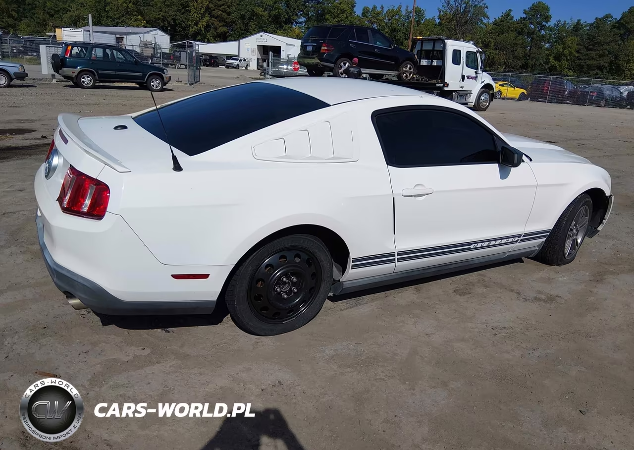 2010 Ford Mustang VIN:1ZVBP8AN9A5131121 - 4