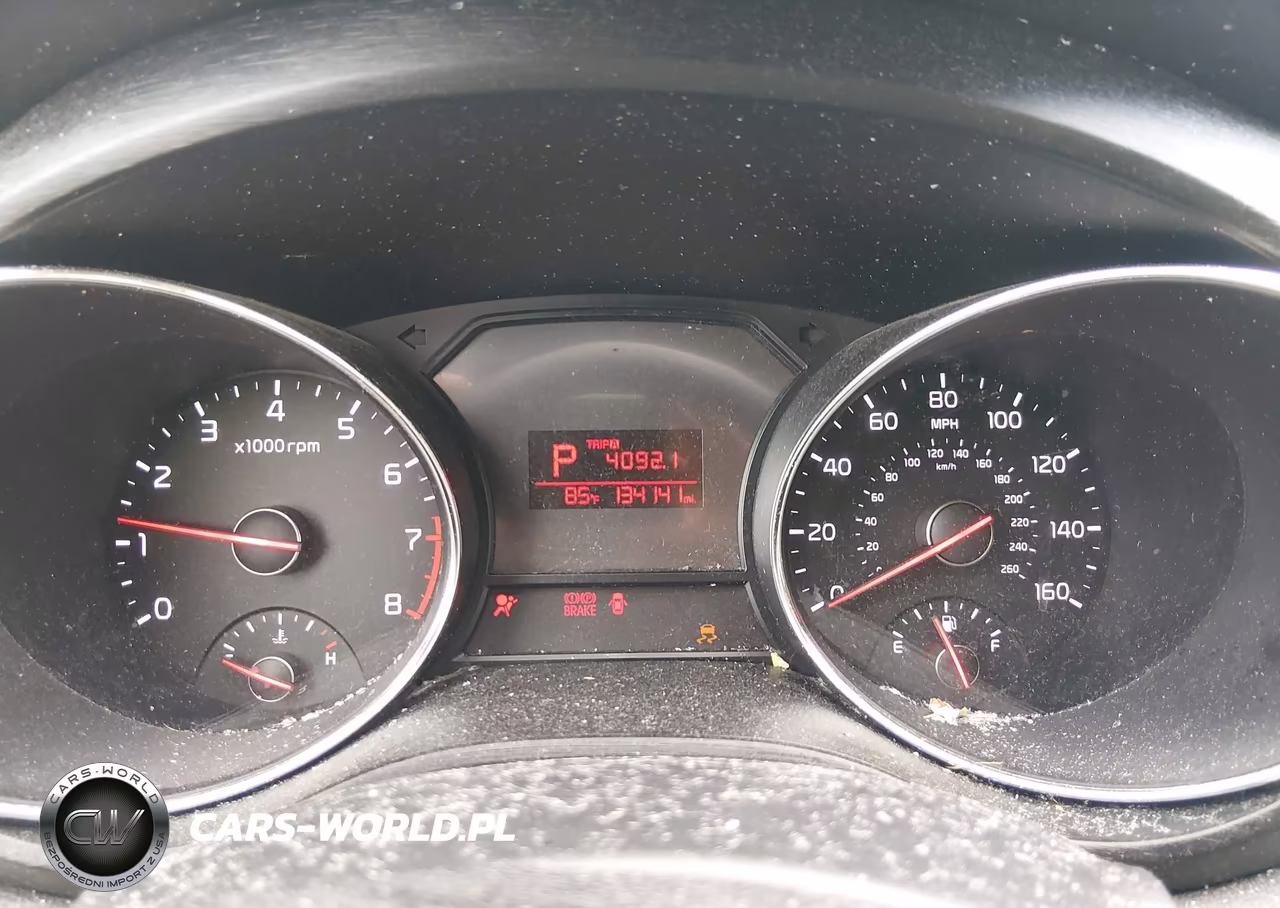 2018 Kia Sedona Lx VIN:KNDMB5C16J6379176 - 7