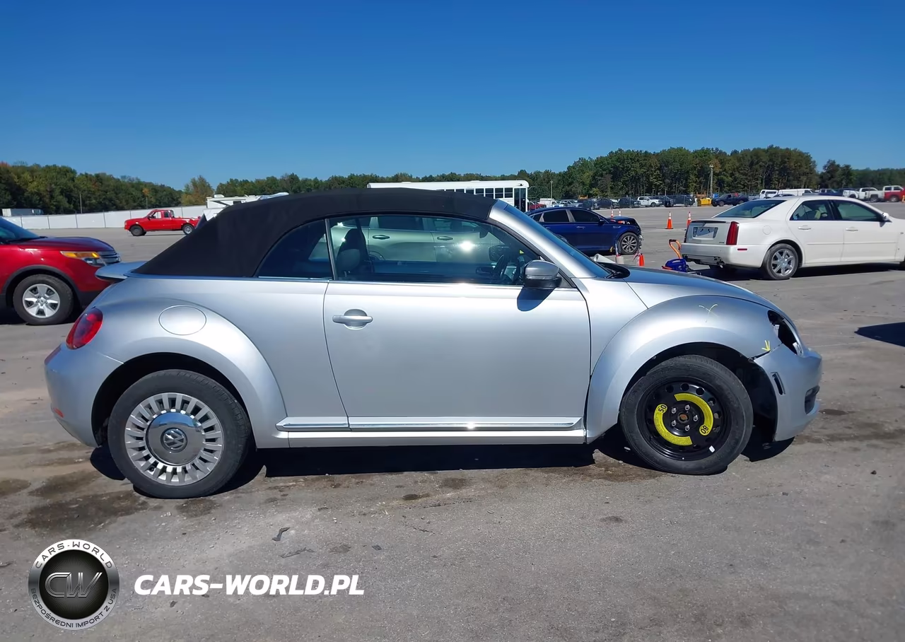 2013 Volkswagen Beetle 2.5L VIN:3VW5P7AT8DM816781 - 14