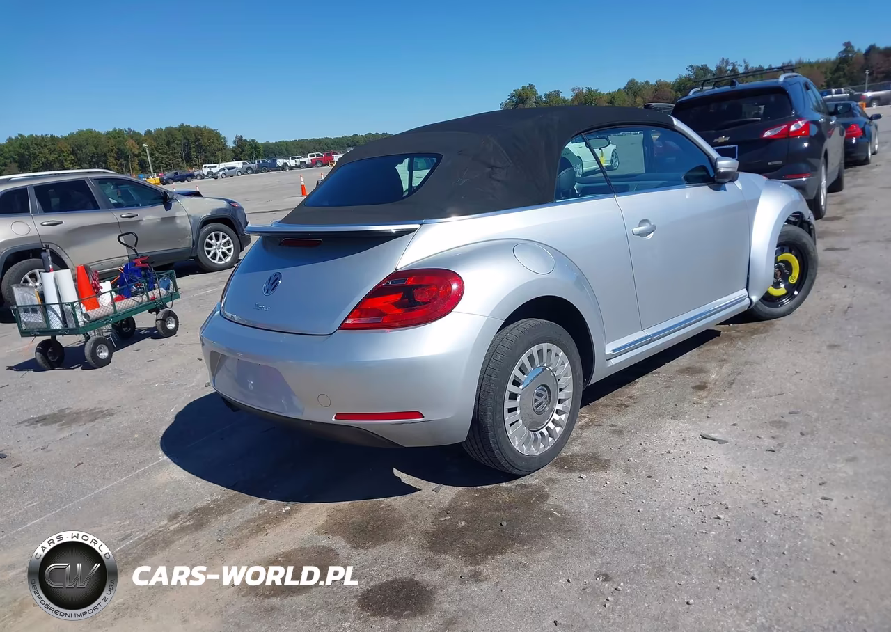 2013 Volkswagen Beetle 2.5L VIN:3VW5P7AT8DM816781 - 4