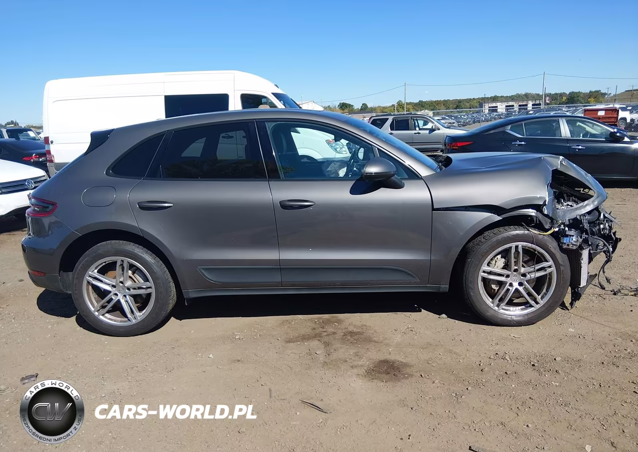 2015 Porsche Macan S VIN:WP1AB2A59FLB69797 - 13