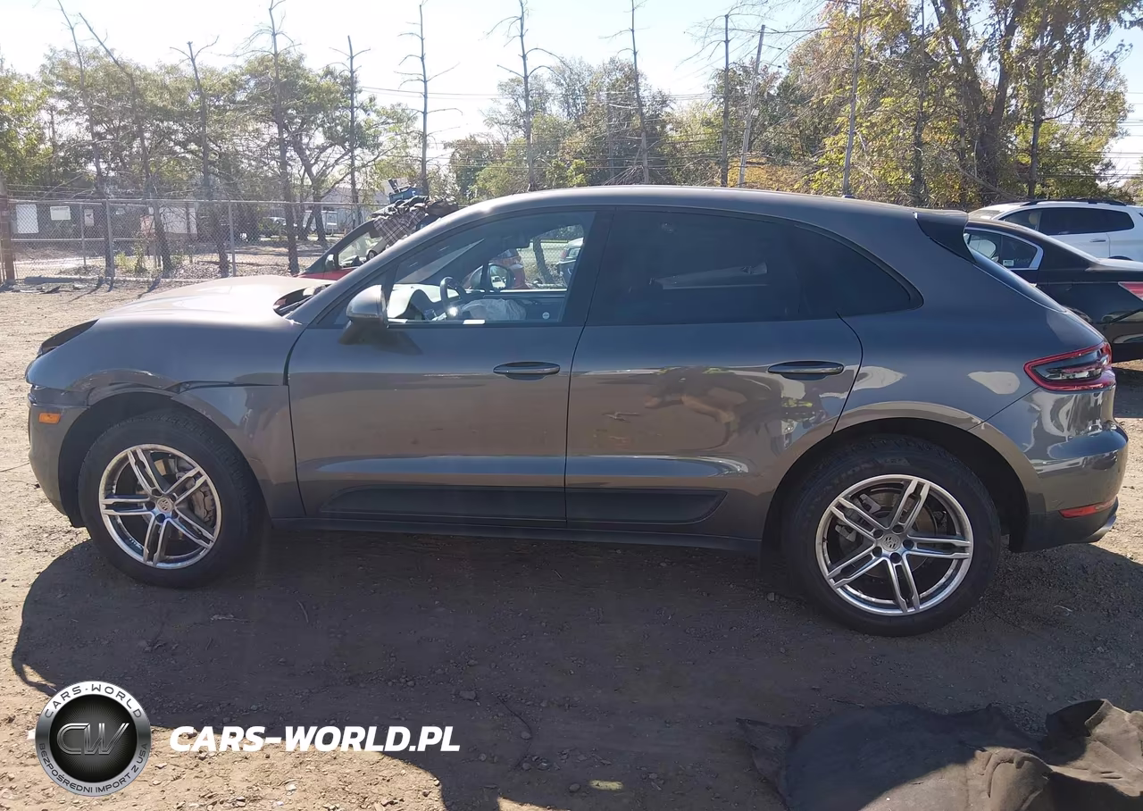 2015 Porsche Macan S VIN:WP1AB2A59FLB69797 - 14