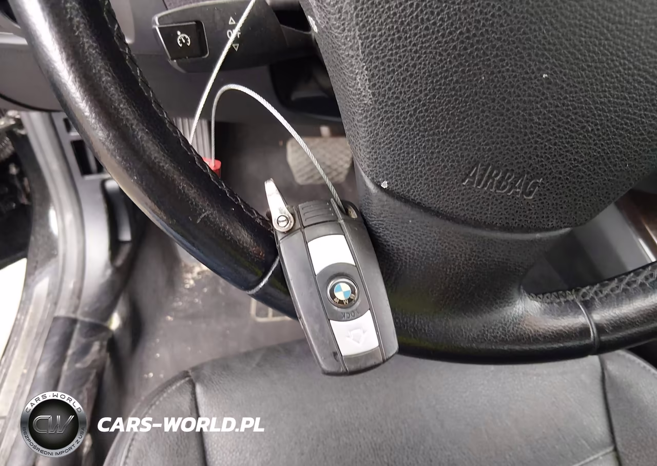 BMW 328I VIN:WBAPH5G55BNM83641 - 11
