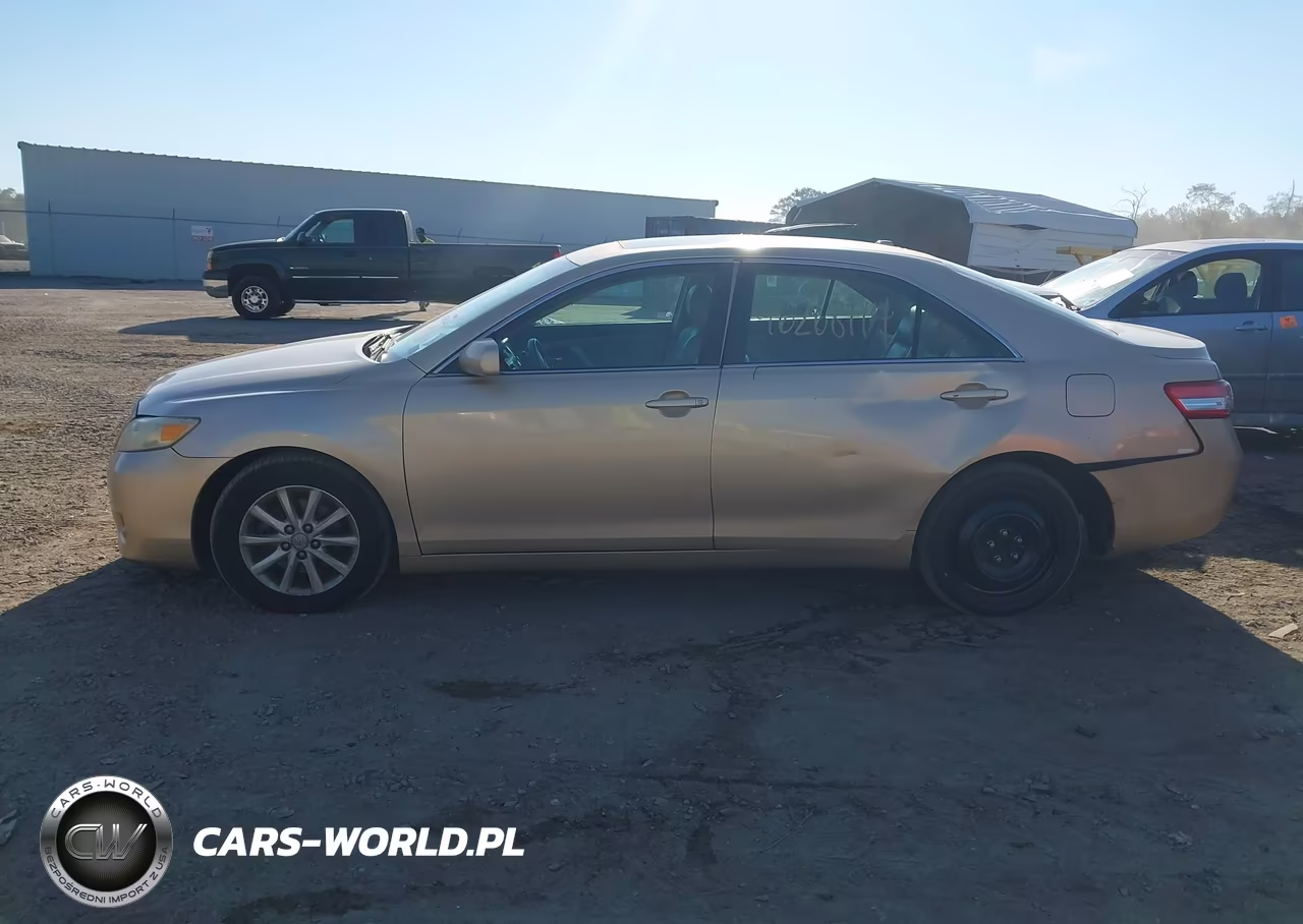 2011 Toyota Camry Xle VIN:4T1BF3EK0BU231877 - 14