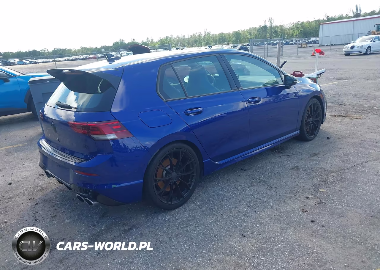 2025 Volkswagen Golf R 2.0T Black Edition VIN:WVWFB7CDXSW219754 - 4