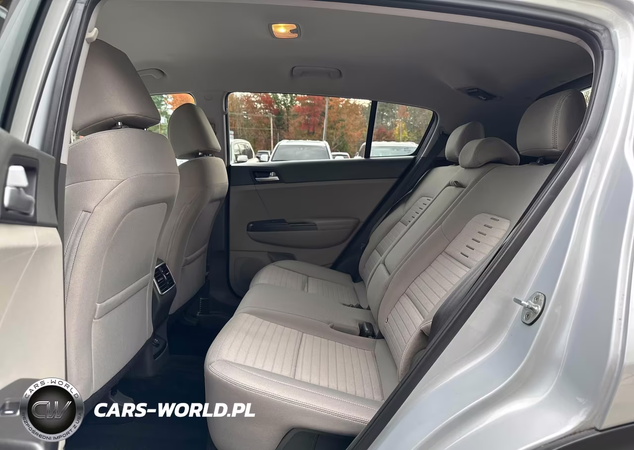 2018 Kia Sportage Lx VIN:KNDPMCAC1J7365387 - 8