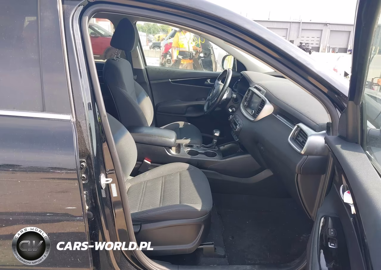 2019 Kia Sorento 2.4L Lx VIN:5XYPGDA34KG573779 - 5