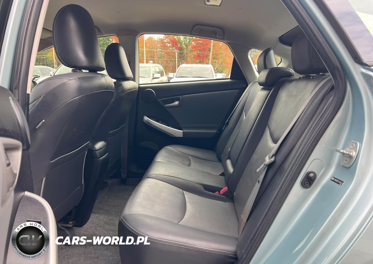 2012 Toyota Prius Four VIN:JTDKN3DU5C1492614 - 8