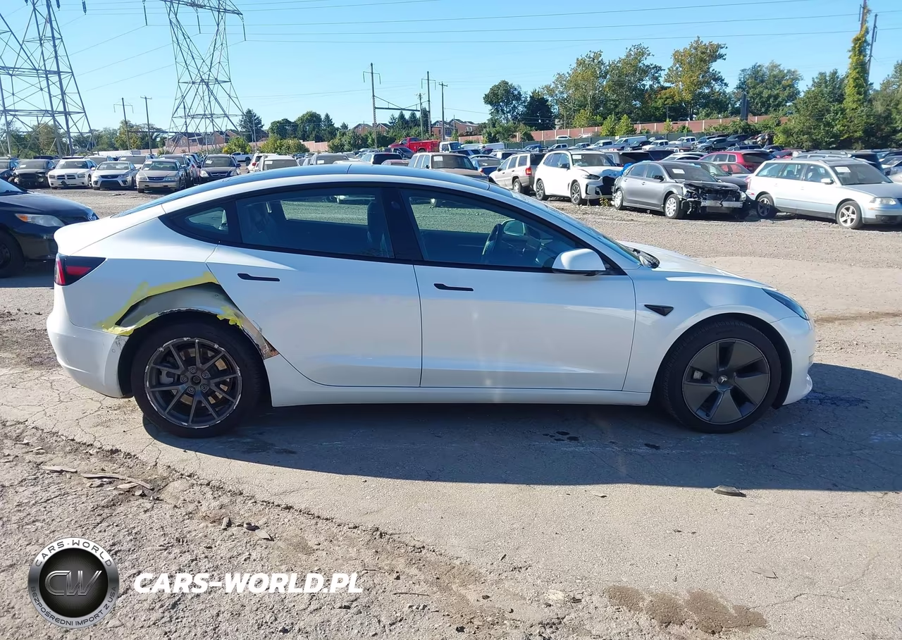 2022 Tesla Model 3 Long Range Dual Motor All-Wheel Drive VIN:5YJ3E1EB7NF306037 - 13