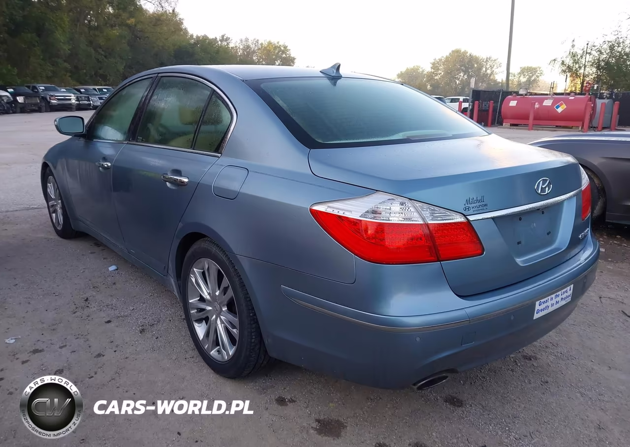 2011 Hyundai Genesis 3.8 VIN:KMHGC4DE6BU130553 - 3