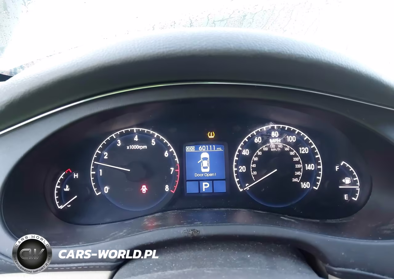 2011 Hyundai Genesis 3.8 VIN:KMHGC4DE6BU130553 - 7