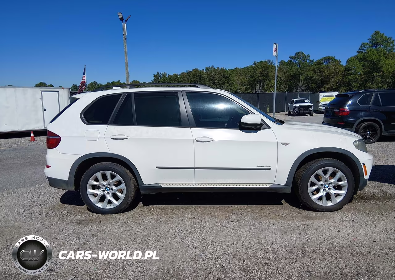 2012 BMW X5 xDrive35D VIN:5UXZW0C58CL668658 - 13