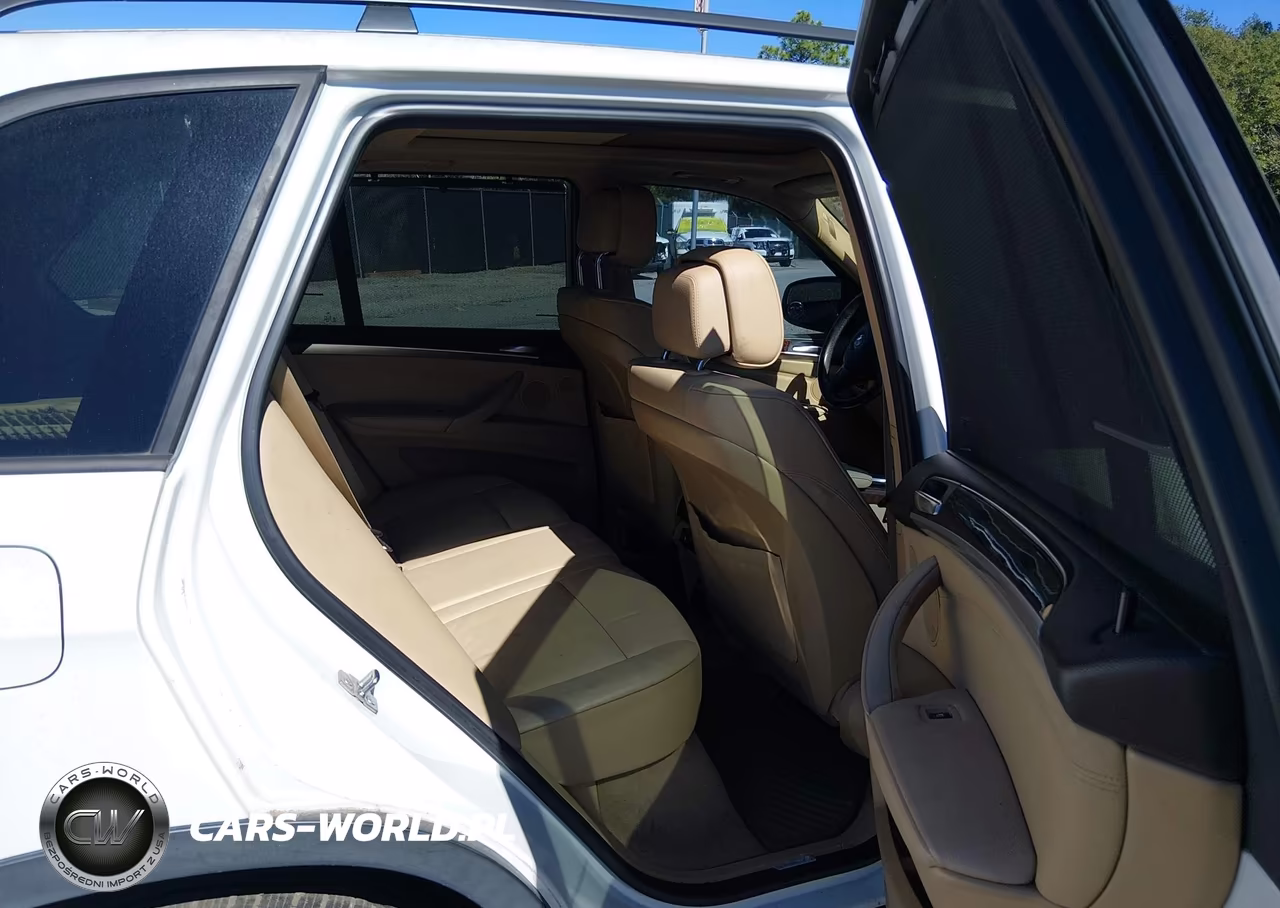 2012 BMW X5 xDrive35D VIN:5UXZW0C58CL668658 - 8