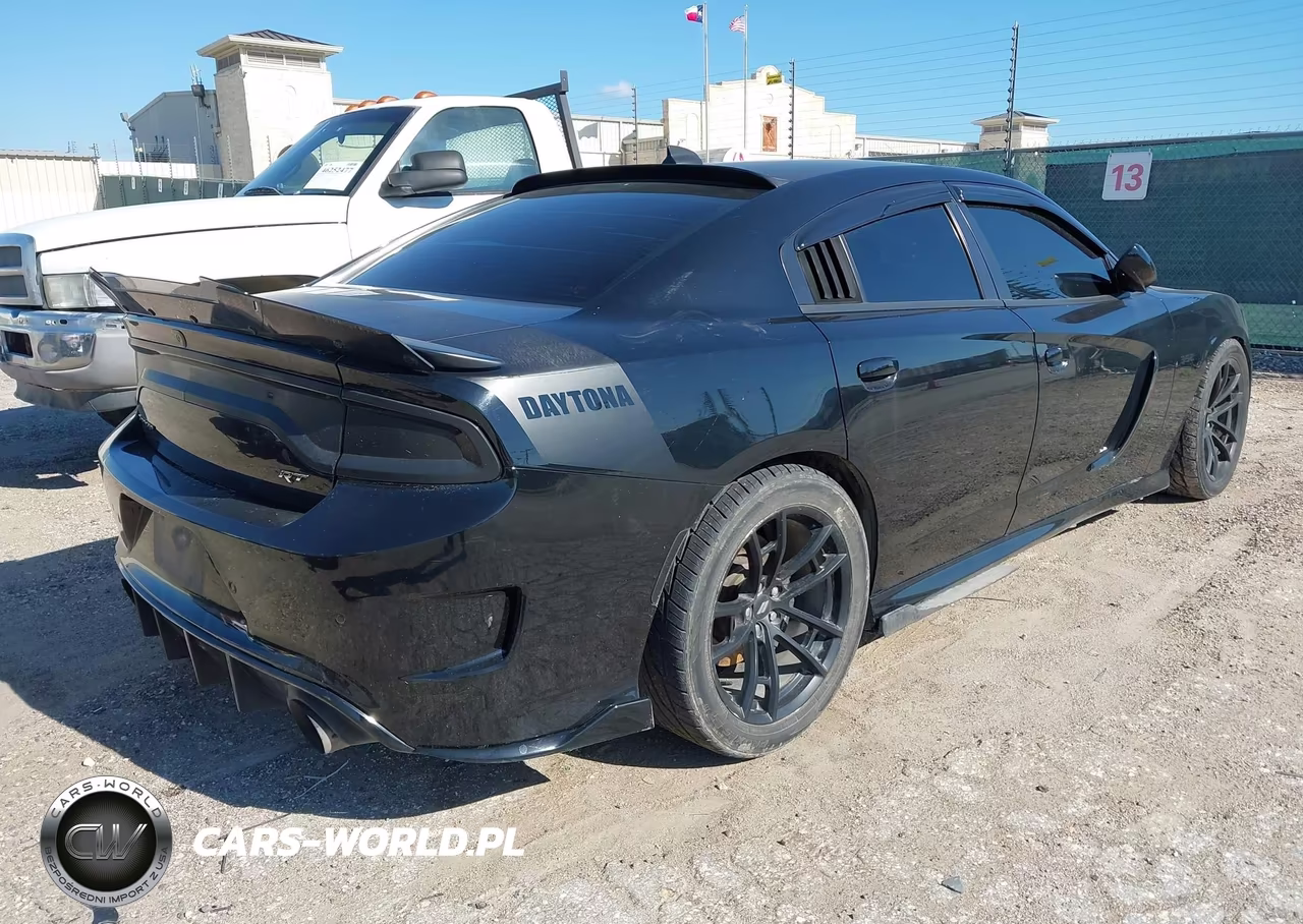 2019 Dodge Charger Scat Pack Rwd VIN:2C3CDXGJ5KH668081 - 4