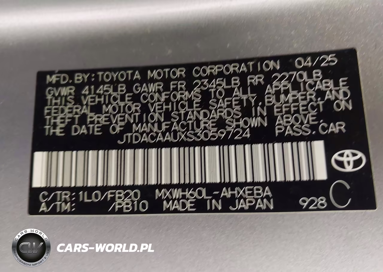 2025 Toyota Prius Le VIN:JTDACAAUXS3059724 - 9