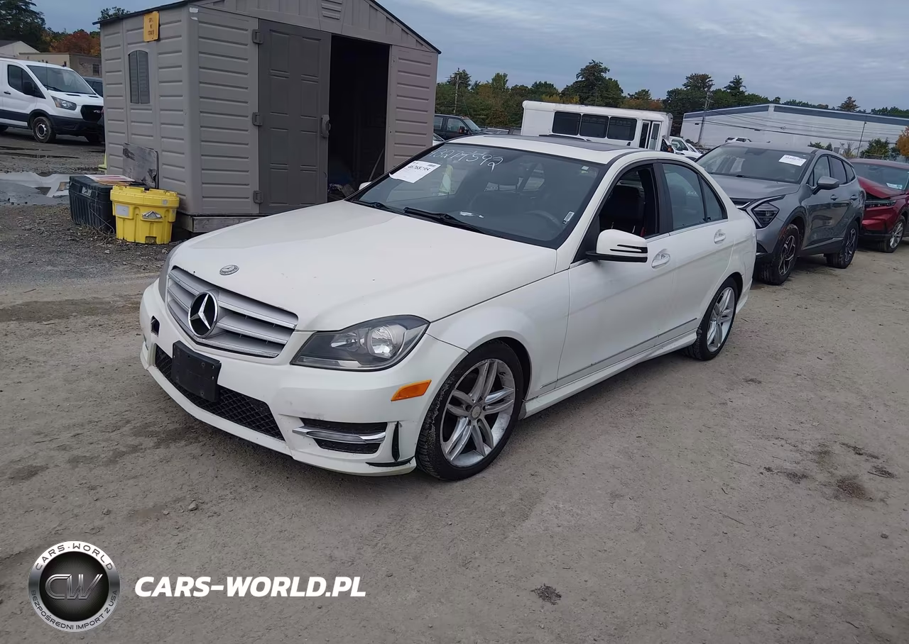 2012 Mercedes-Benz C 300 Sport 4Matic VIN:WDDGF8BB0CA710093 - 2