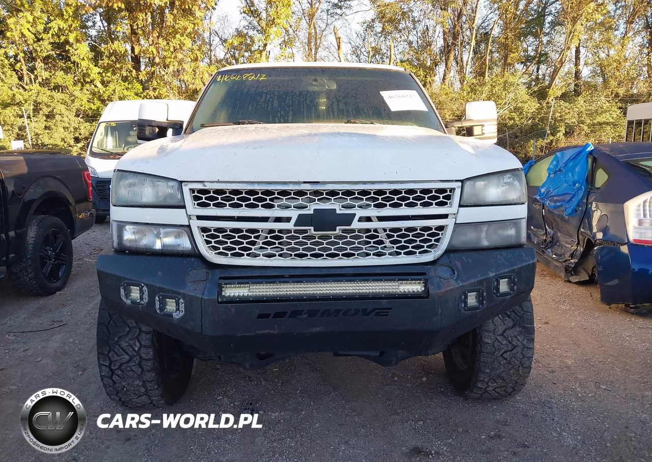 2005 Chevrolet Silverado 2500Hd Ls VIN:1GCHK23245F944829 - 12