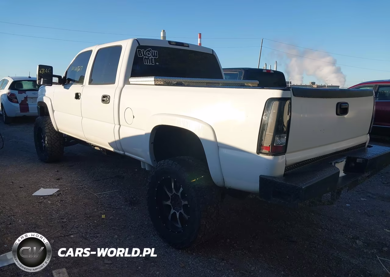 2005 Chevrolet Silverado 2500Hd Ls VIN:1GCHK23245F944829 - 3