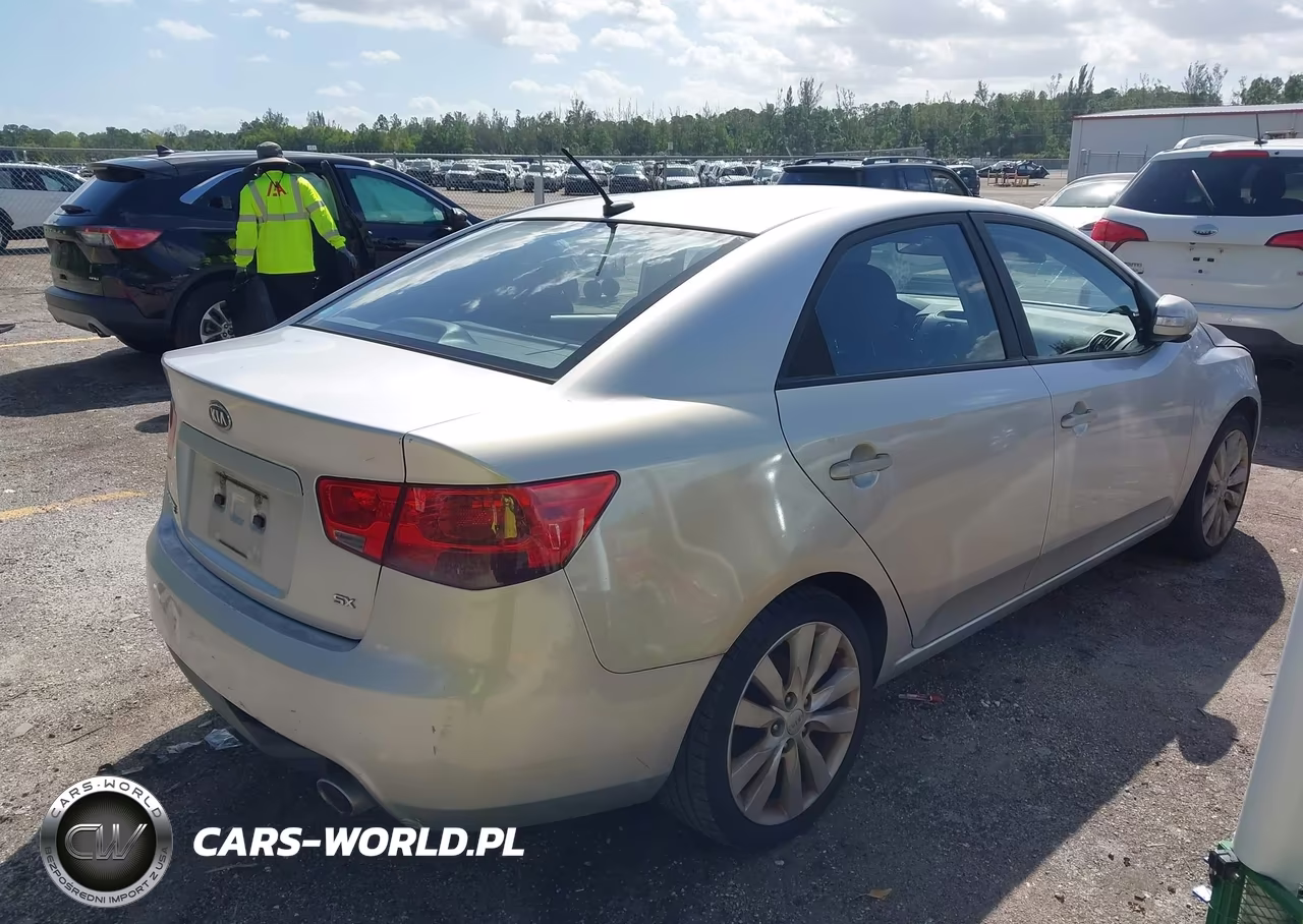 2010 Kia Forte Sx VIN:KNAFW4A39A5140316 - 4