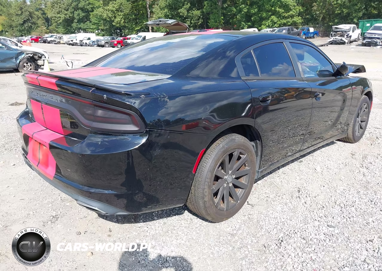 2015 Dodge Charger Se VIN:2C3CDXBG0FH762435 - 4