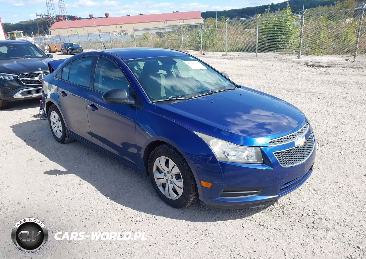 2013 Chevrolet Cruze Ls Auto