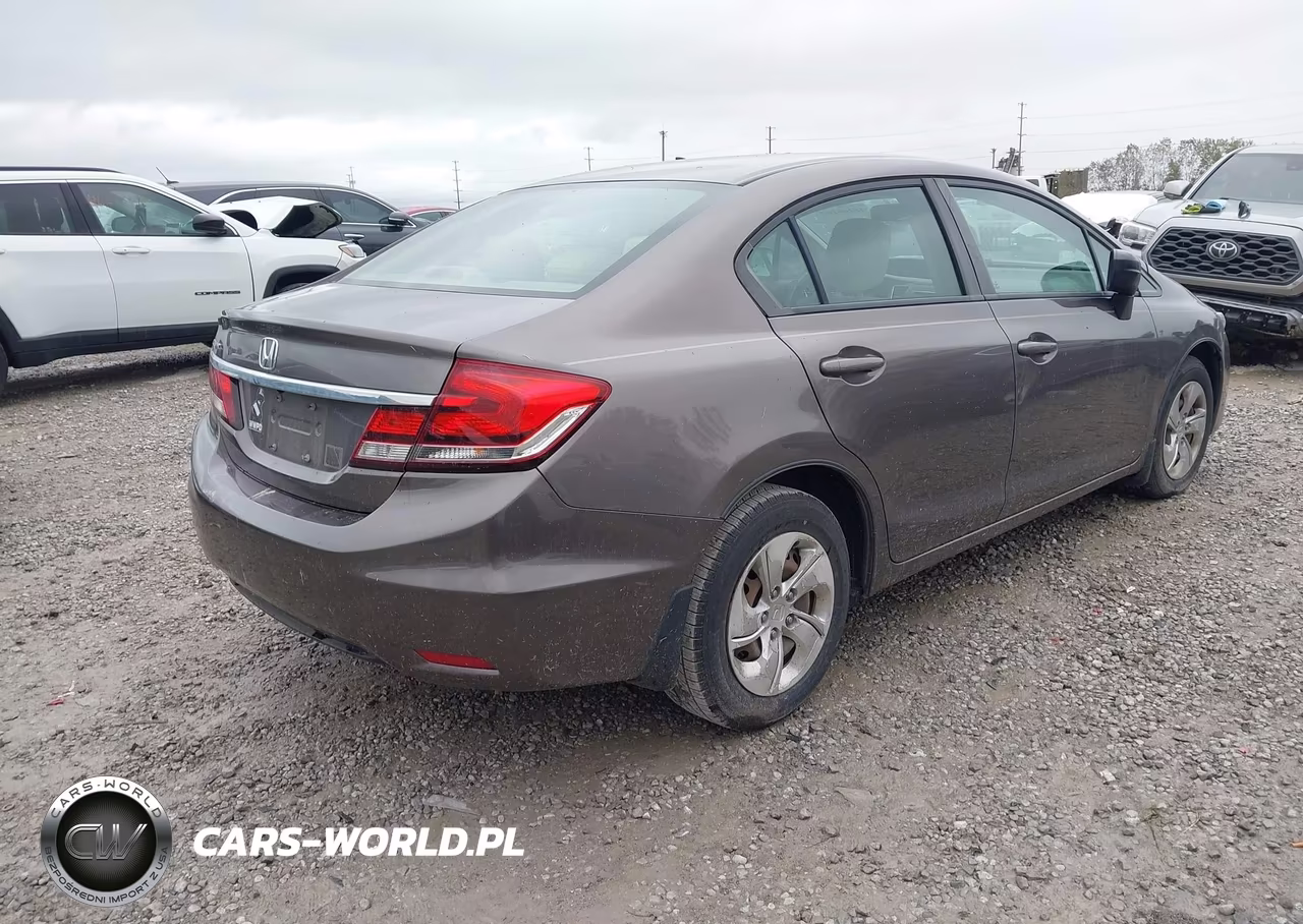 2015 Honda Civic Lx VIN:19XFB2F57FE084028 - 4