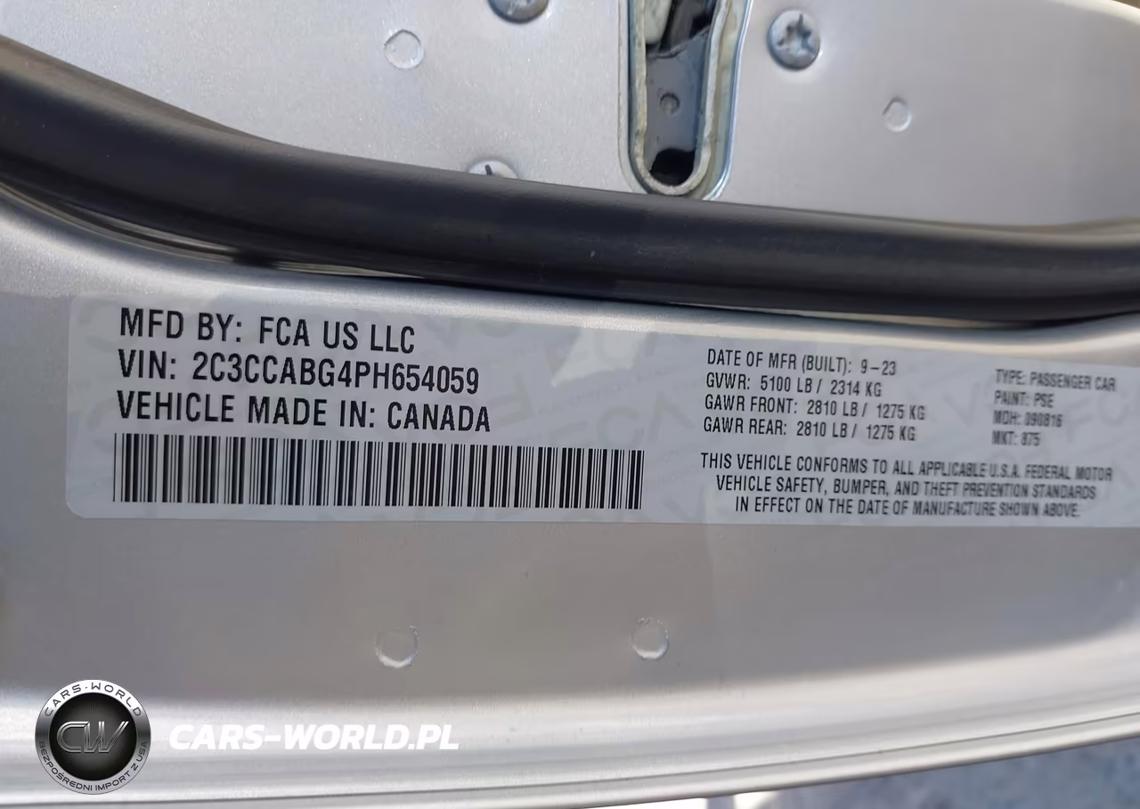 2023 Chrysler 300 300S VIN:2C3CCABG4PH654059 - 9