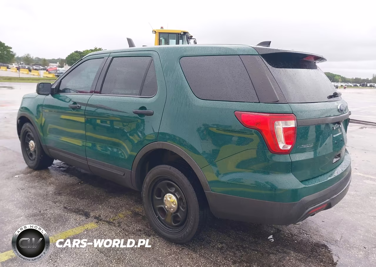 2016 Ford Utility Police Interceptor VIN:1FM5K8AR9GGB82113 - 3