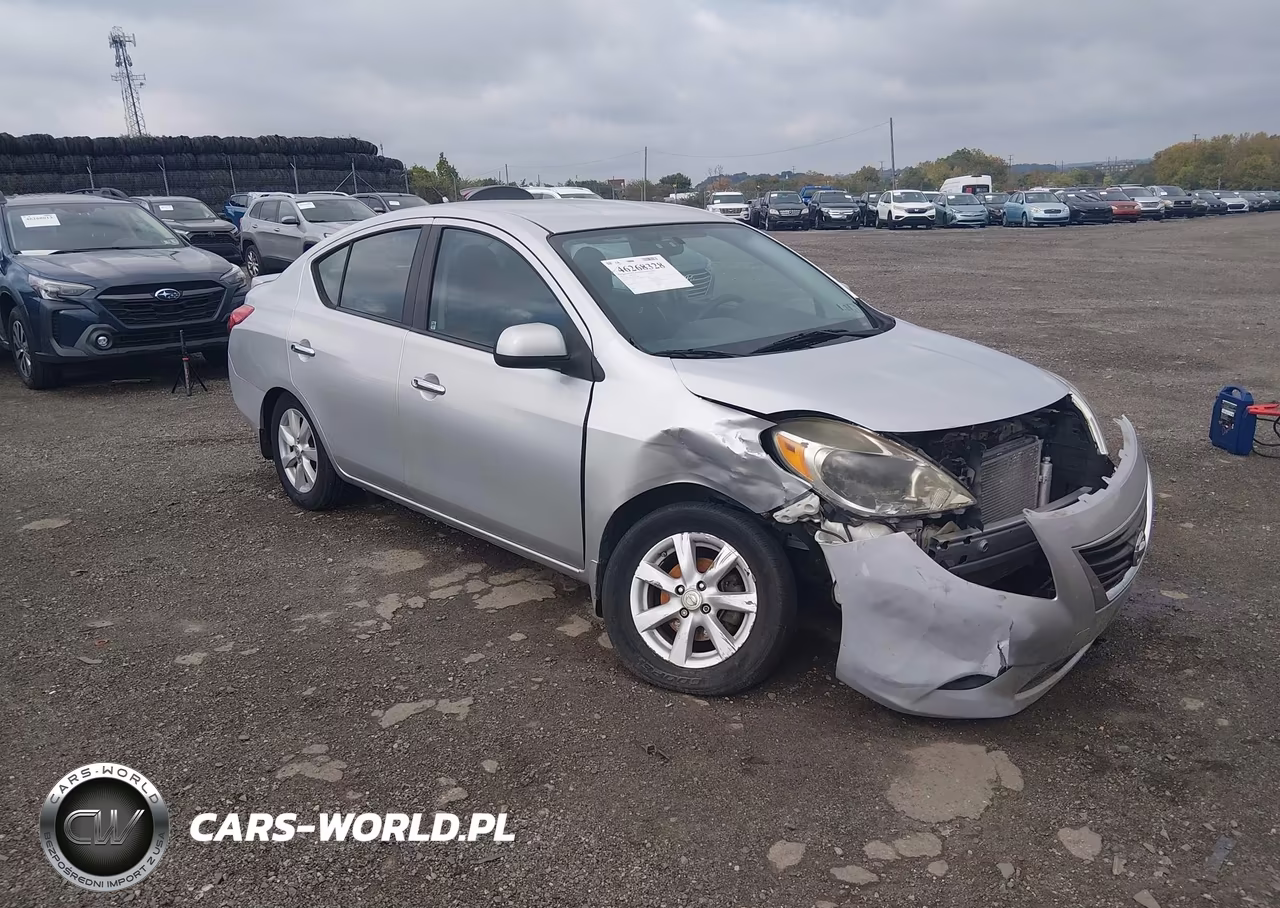 2013 Nissan Versa 1.6 Sl
