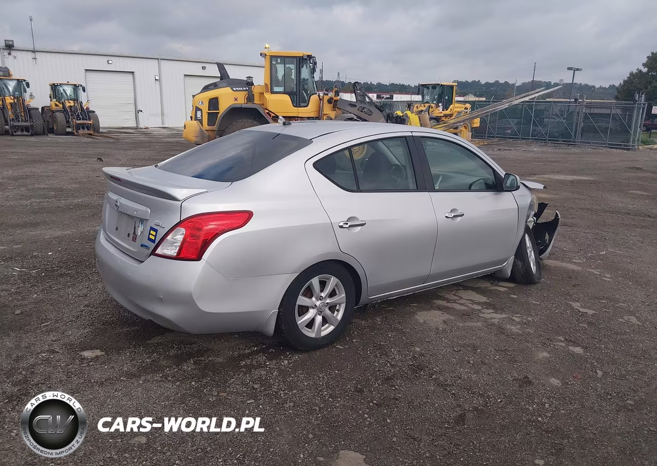 2013 Nissan Versa 1.6 Sl VIN:3N1CN7AP9DL853298 - 4