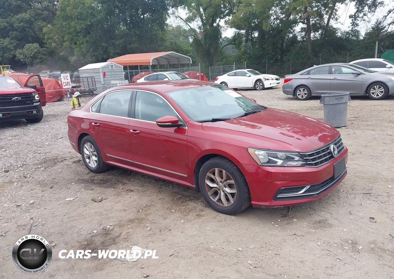2016 Volkswagen Passat 1.8T S – zdjęcie 1 z 11