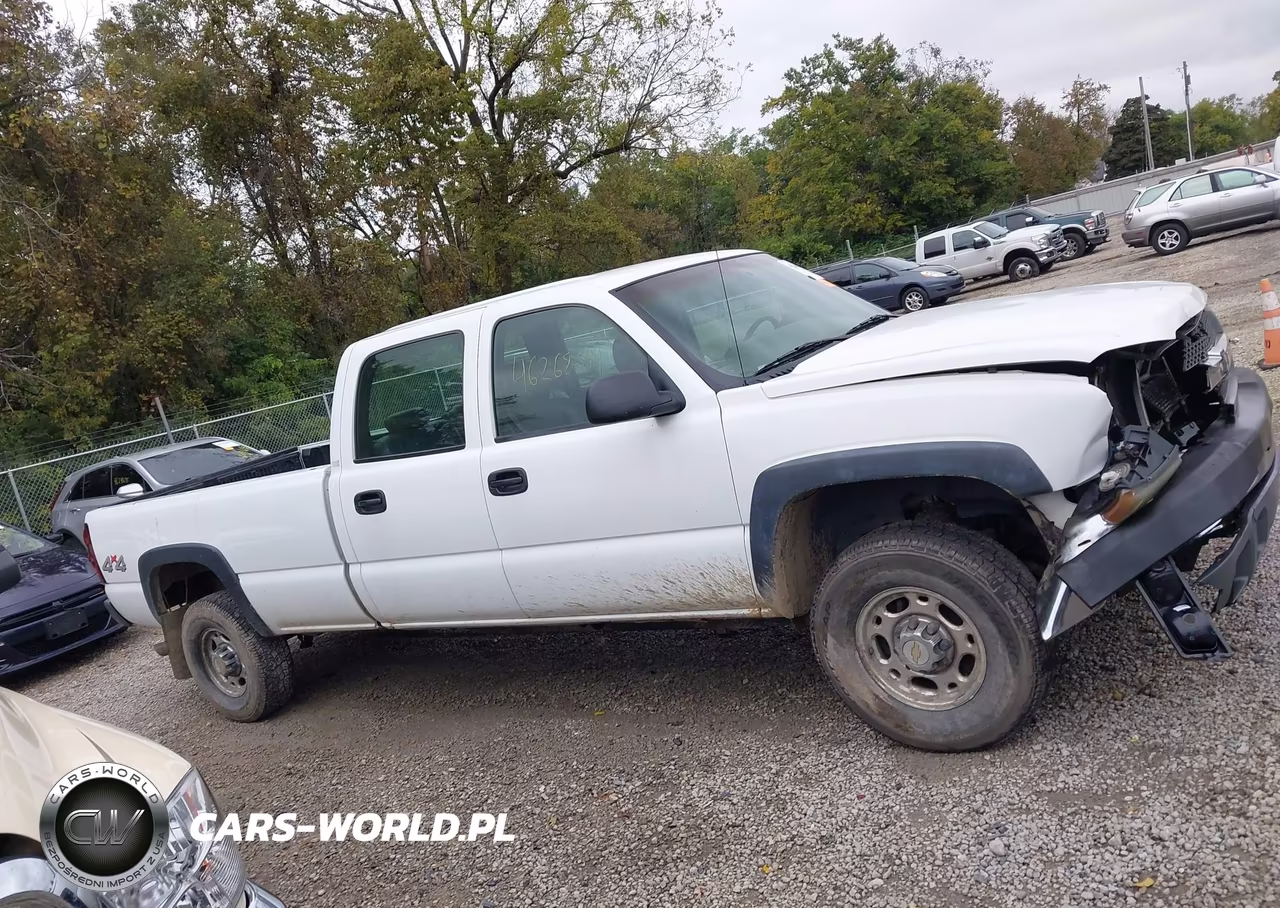 2003 Chevrolet Silverado 2500Hd VIN:1GCHK23U83F225517 - 13