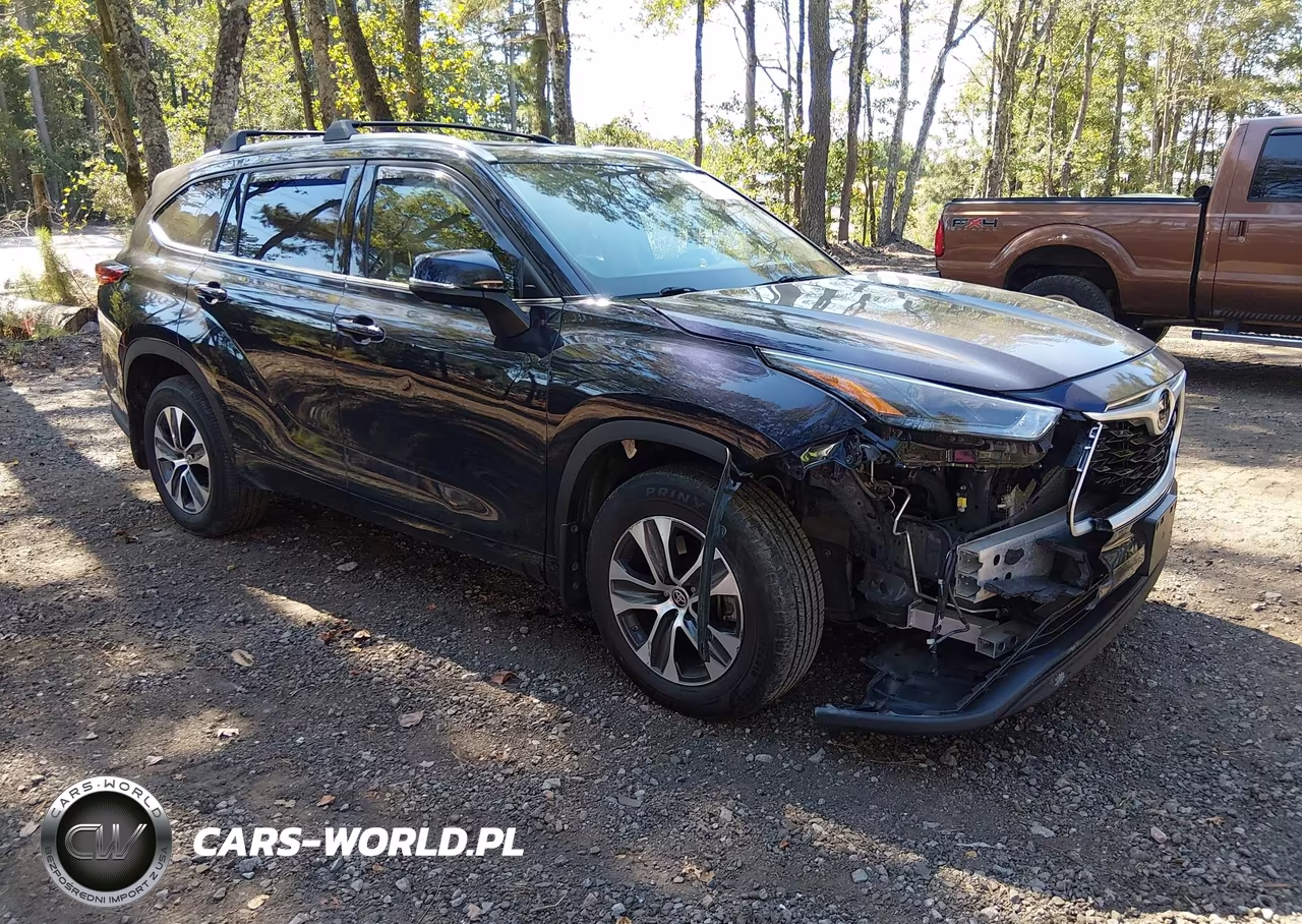 2022 Toyota Highlander Xle
