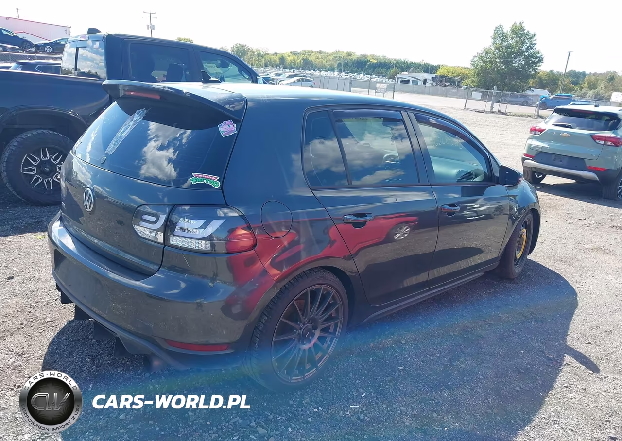 2011 Volkswagen Gti 4-Door VIN:WVWHD7AJ4BW296485 - 4