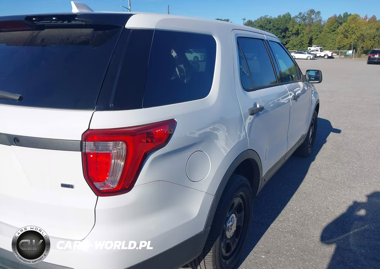 2017 Ford Utility Police Interceptor VIN:1FM5K8AR1HGB72855 - 15