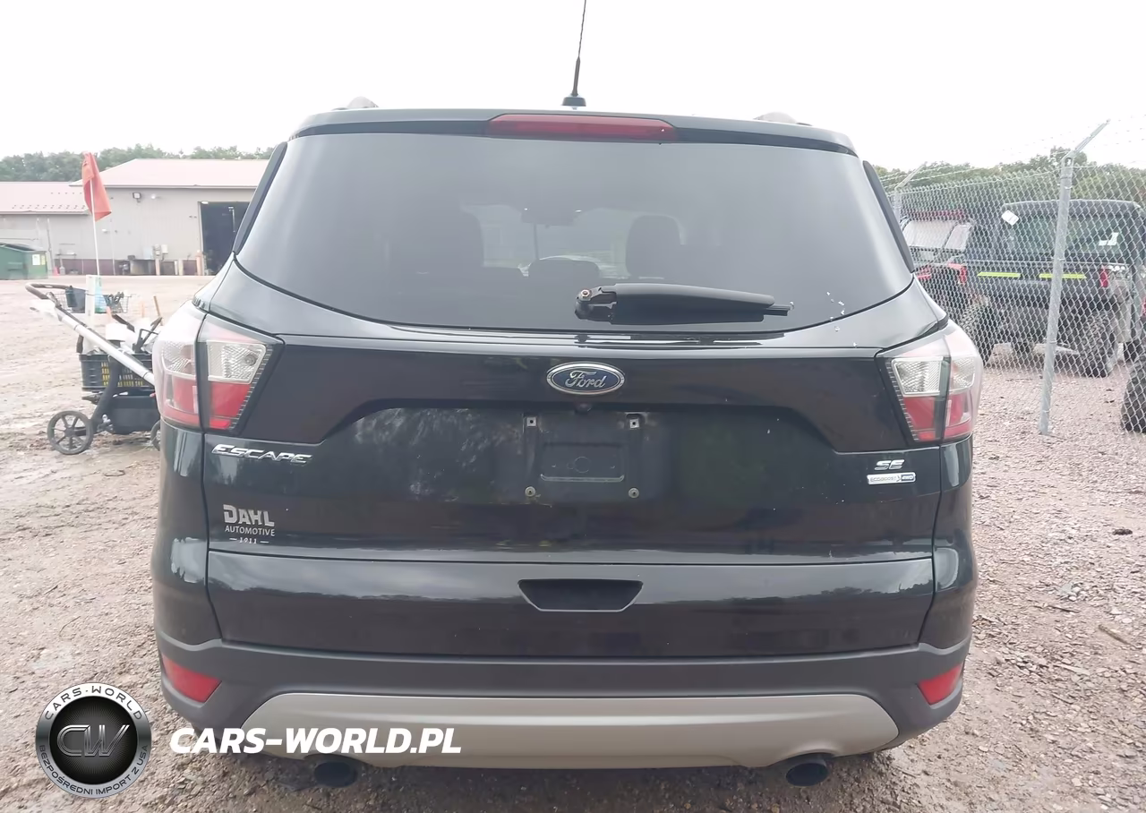 2018 Ford Escape Se VIN:1FMCU9GD4JUC37532 - 16