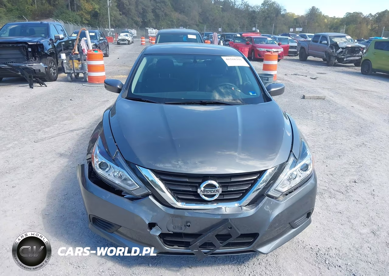 2017 Nissan Altima 2.5 S VIN:1N4AL3AP1HC470319 - 12