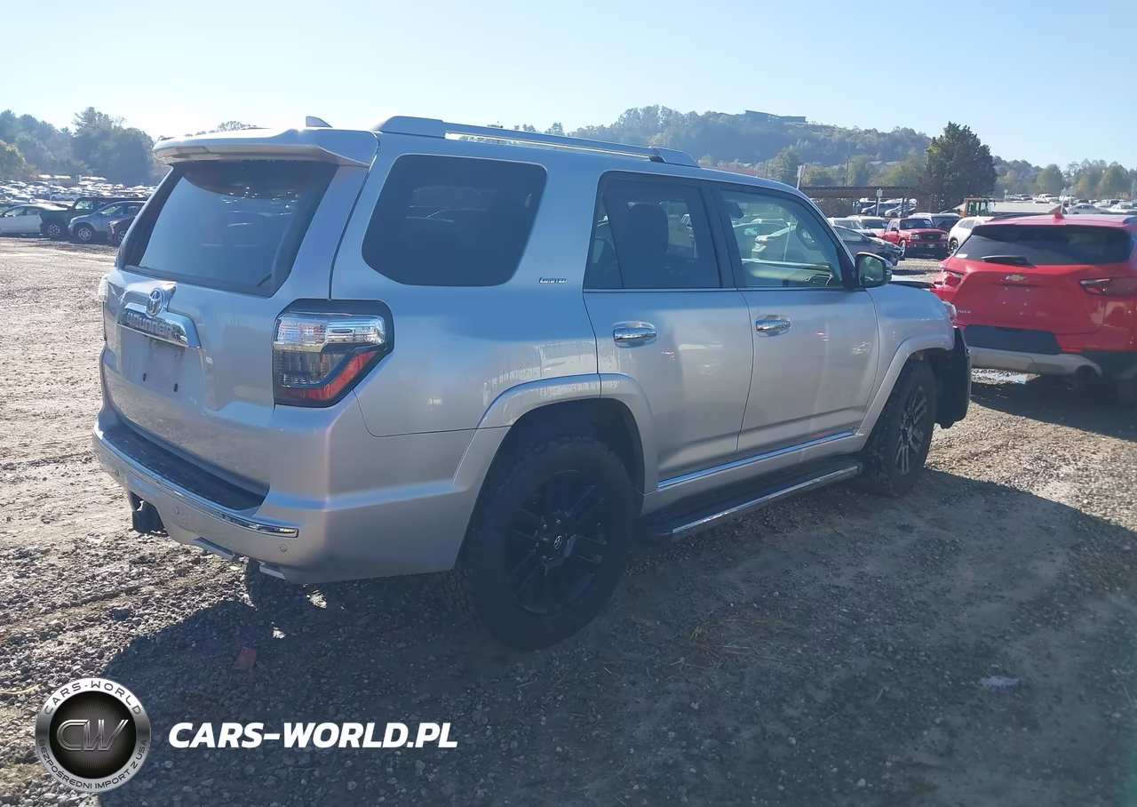 2020 Toyota 4Runner Limited VIN:JTEBU5JR7L5764566 - 4