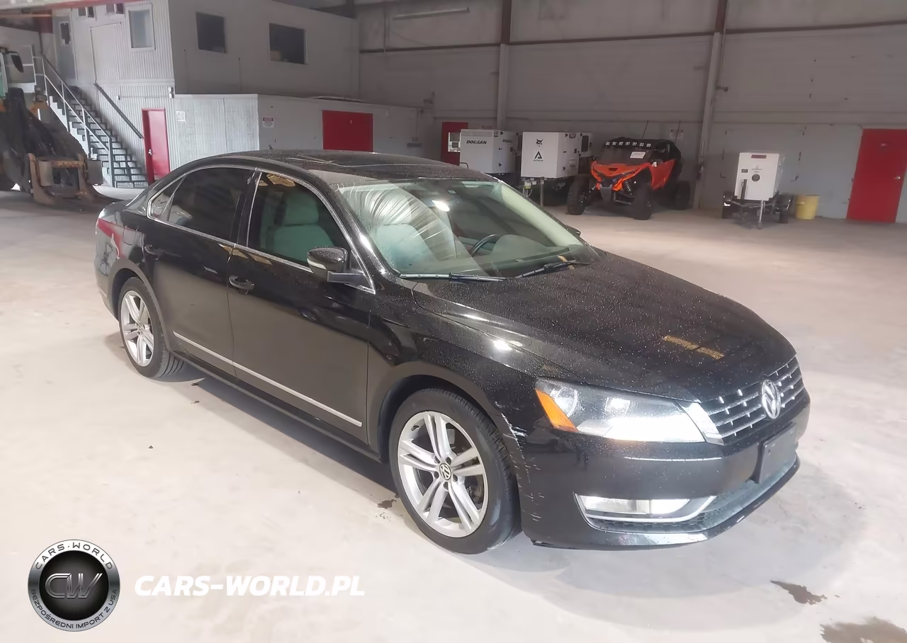 2013 Volkswagen Passat 2.0L Tdi Se VIN:1VWBN7A35DC074530 - 1