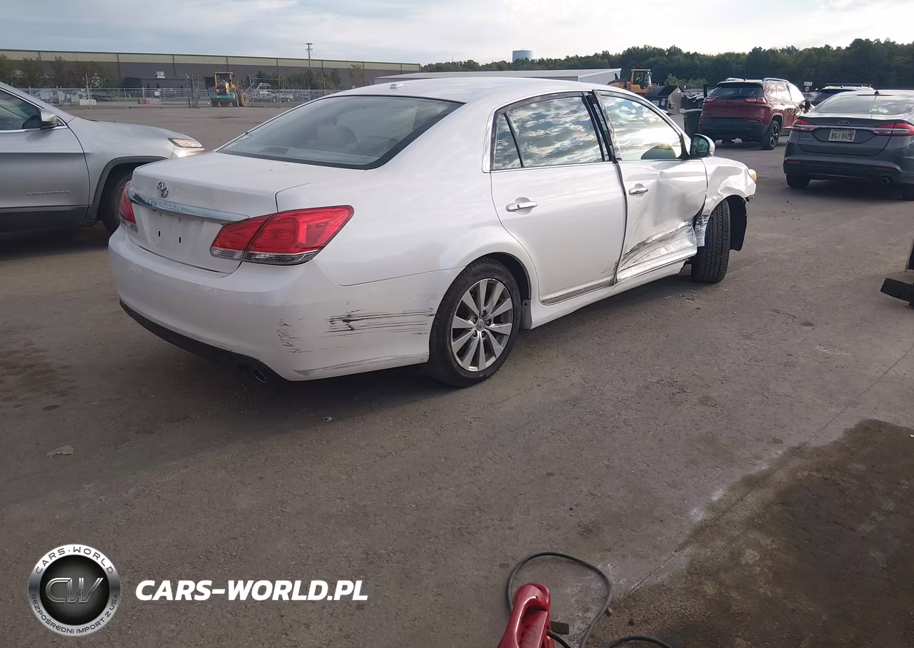 2011 Toyota Avalon Limited VIN:4T1BK3DB3BU410556 - 4