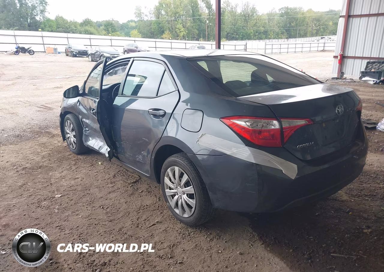 2016 Toyota Corolla Le VIN:5YFBURHE7GP513411 - 3