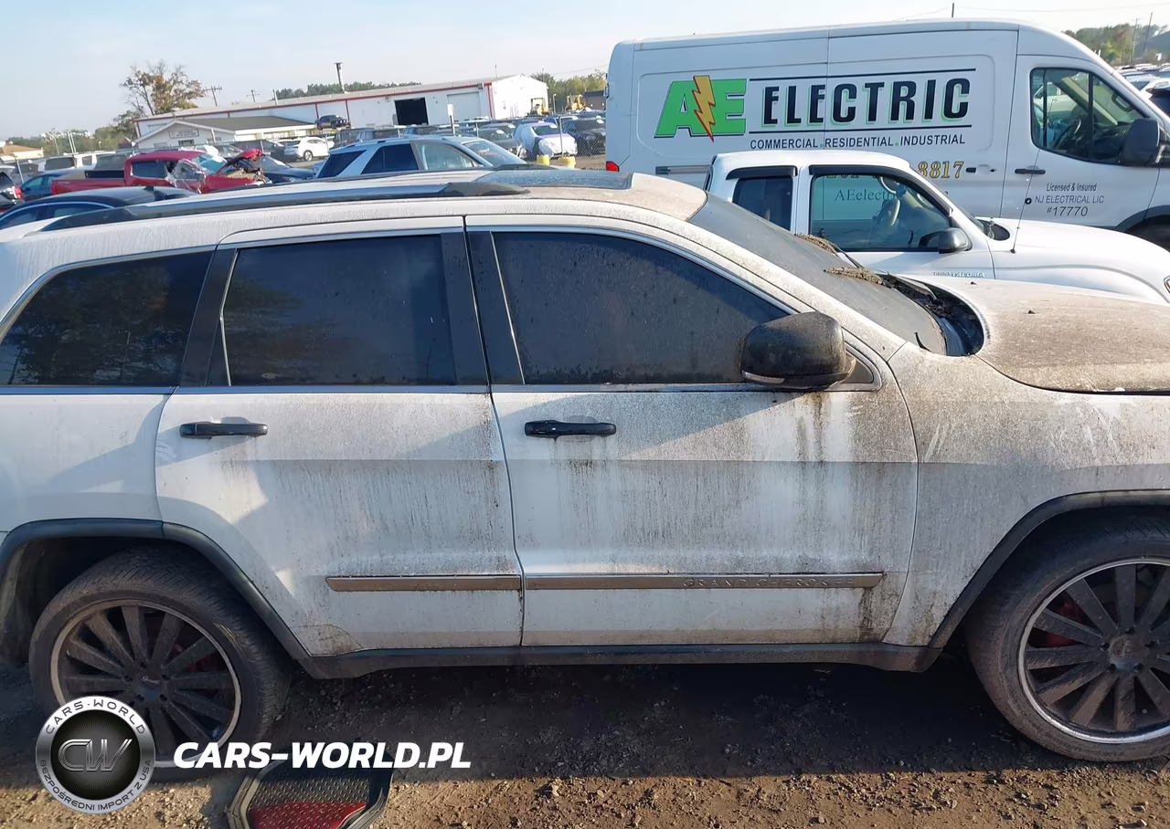 2013 Jeep Grand Cherokee Limited VIN:1C4RJEBGXDC656870 - 14