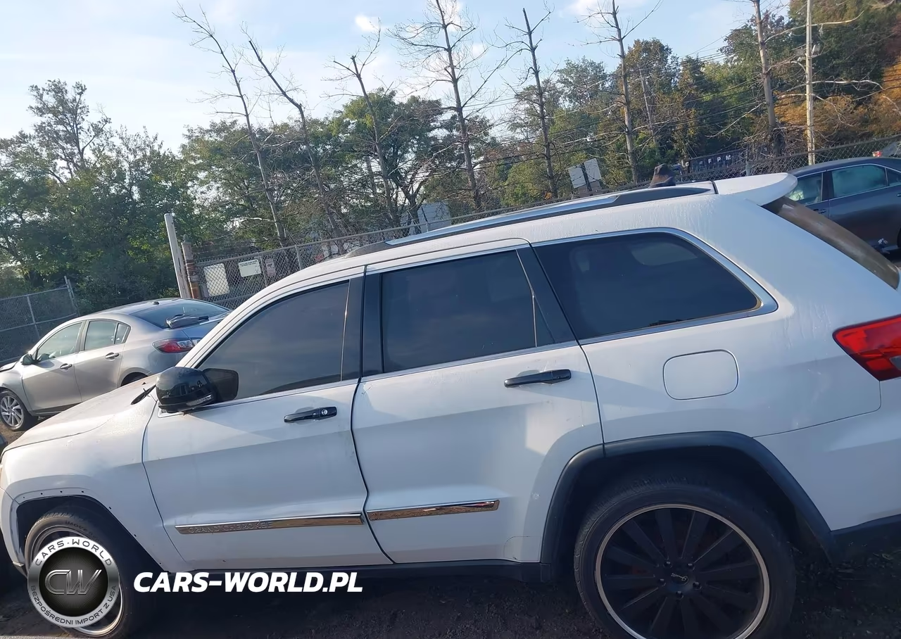 2013 Jeep Grand Cherokee Limited VIN:1C4RJEBGXDC656870 - 15