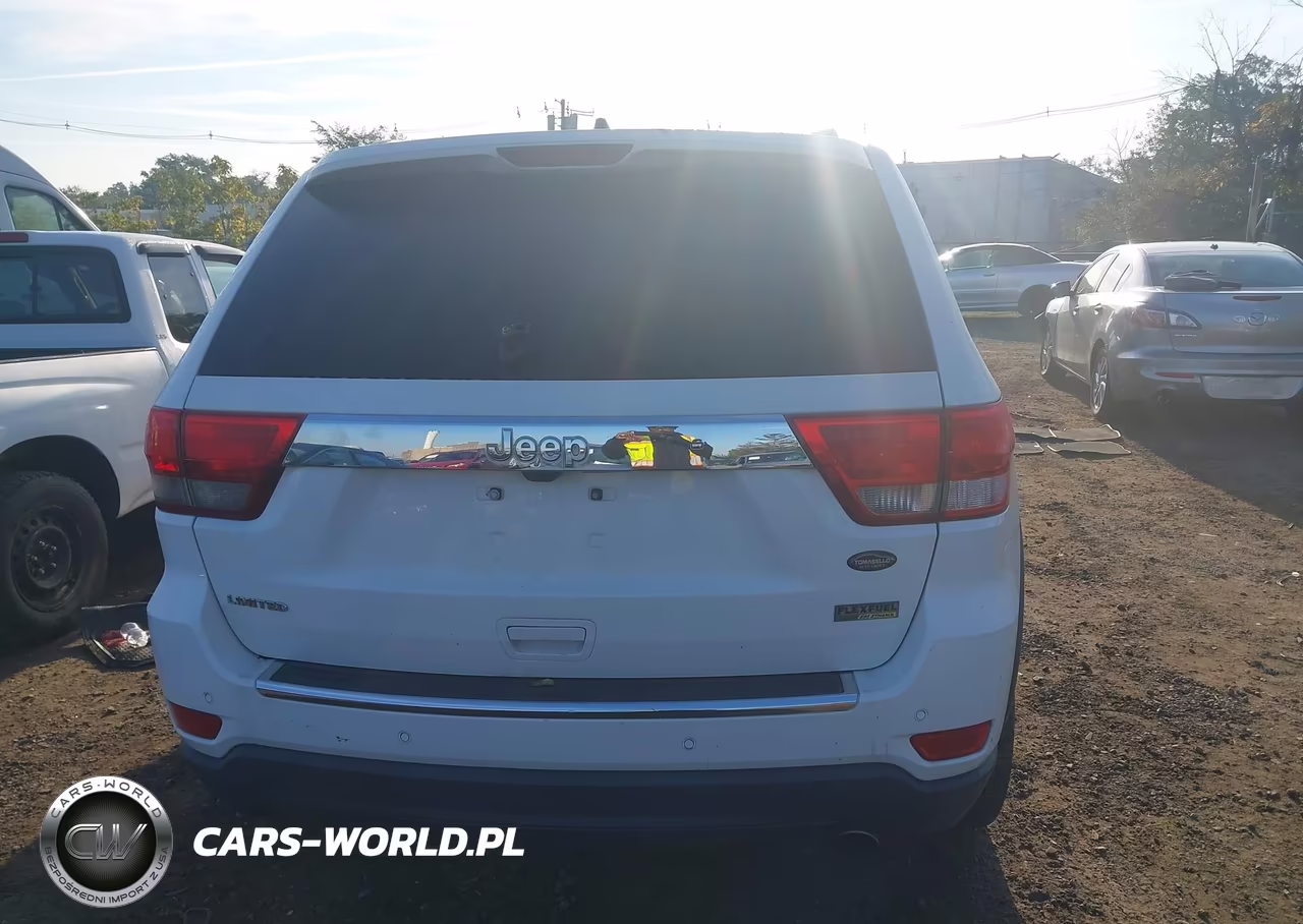 2013 Jeep Grand Cherokee Limited VIN:1C4RJEBGXDC656870 - 17