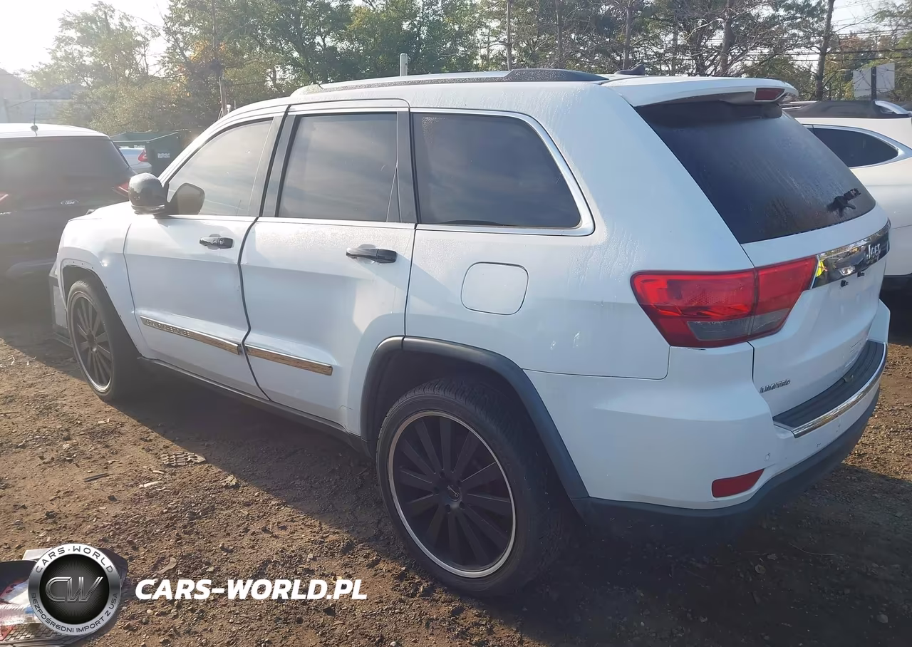 2013 Jeep Grand Cherokee Limited VIN:1C4RJEBGXDC656870 - 3