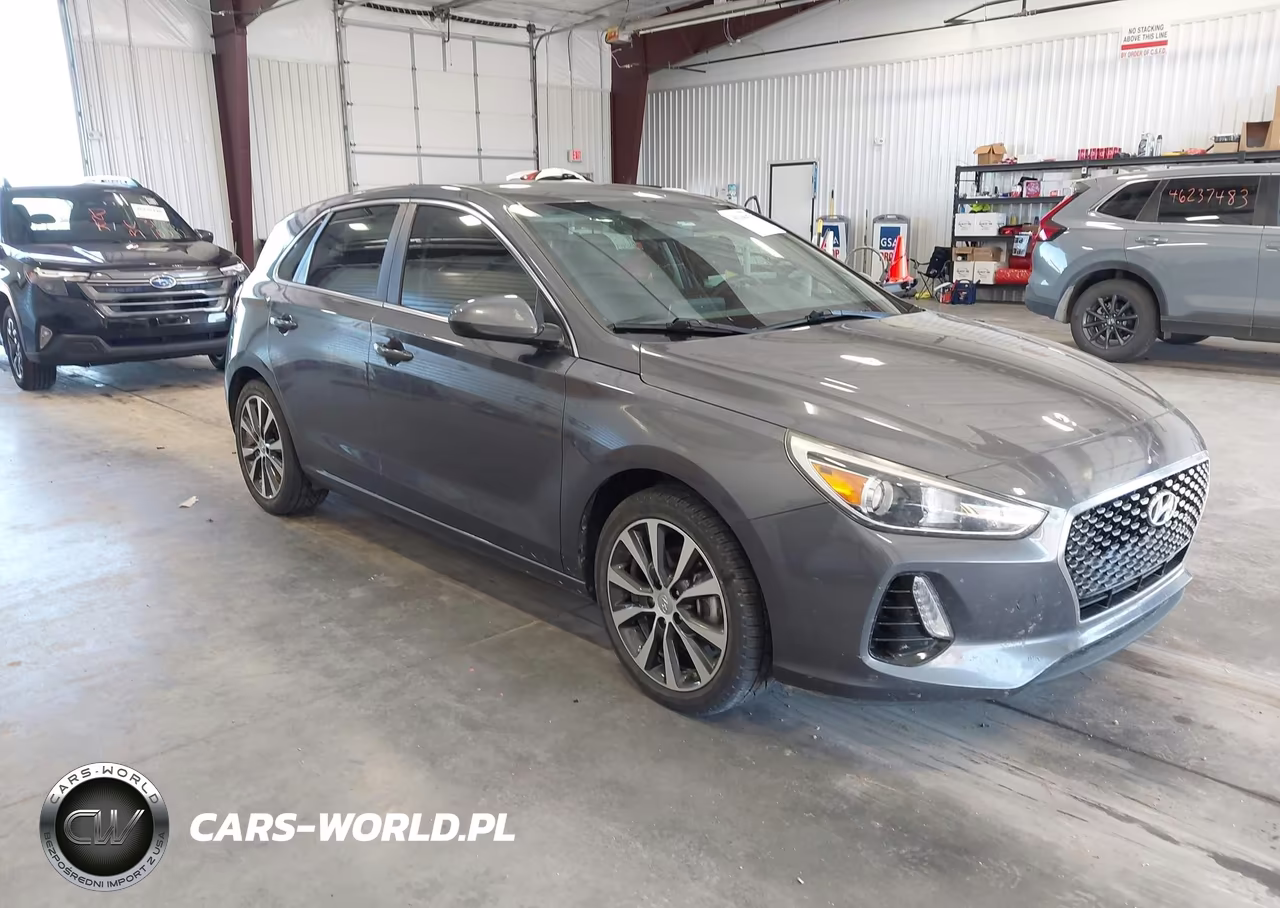 2019 Hyundai Elantra Gt – zdjęcie 1 z 18