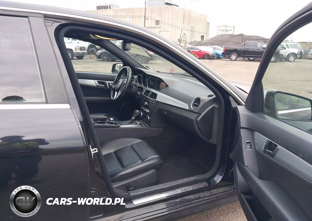 2014 Mercedes-Benz C 250 Sport VIN:WDDGF4HB3EA954694 - 5